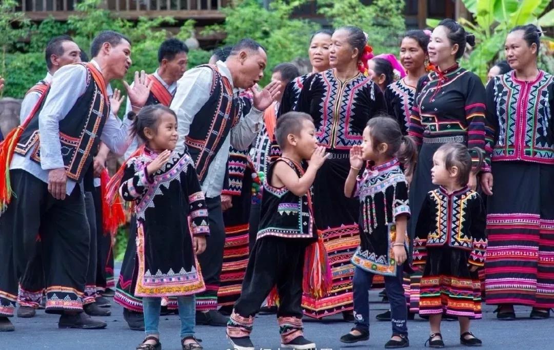 西雙版納研學(xué)旅行夏令營