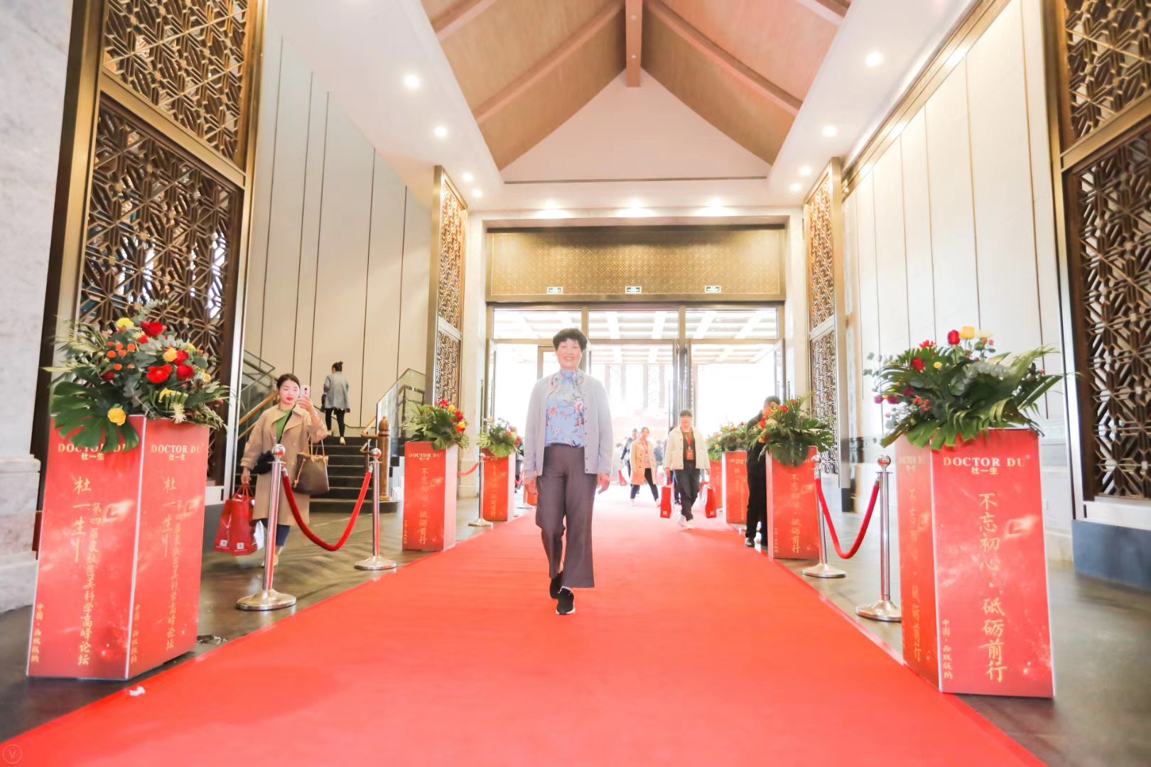 西雙版納旅行社