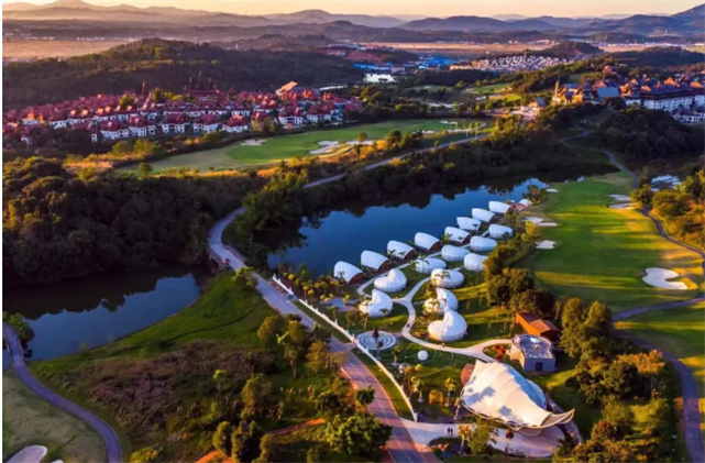 勐巴拉雨林小鎮(zhèn)：打造文旅+茶旅+康旅三張靚麗名片